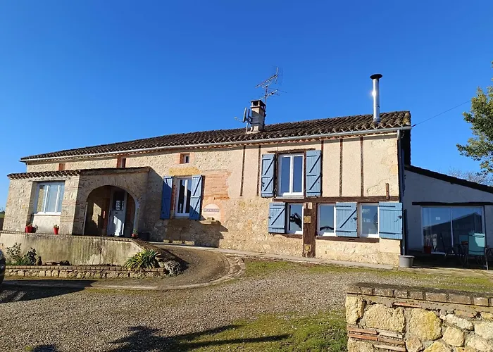 Rum i privatbostad La Fezendes *