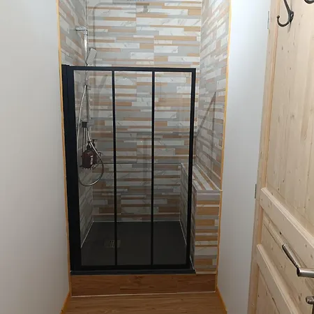 La Fezendes Homestay Miradoux